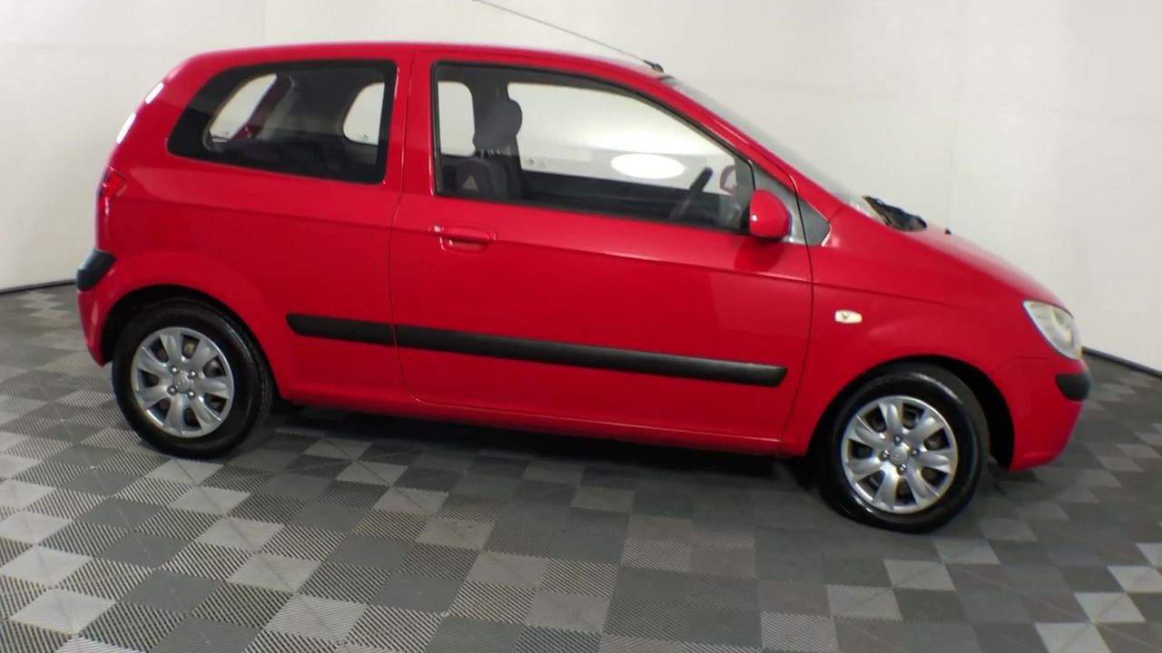 MEDELA Harmony Manual Breast Pump with Flex Technology, The Pump Also Comes