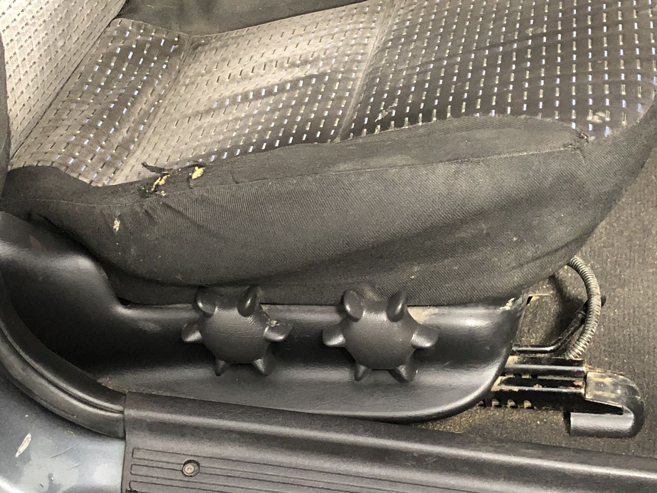 FRANCO Super Mario Bedding Super Soft Micro Raschel Throw, 46 x 60".