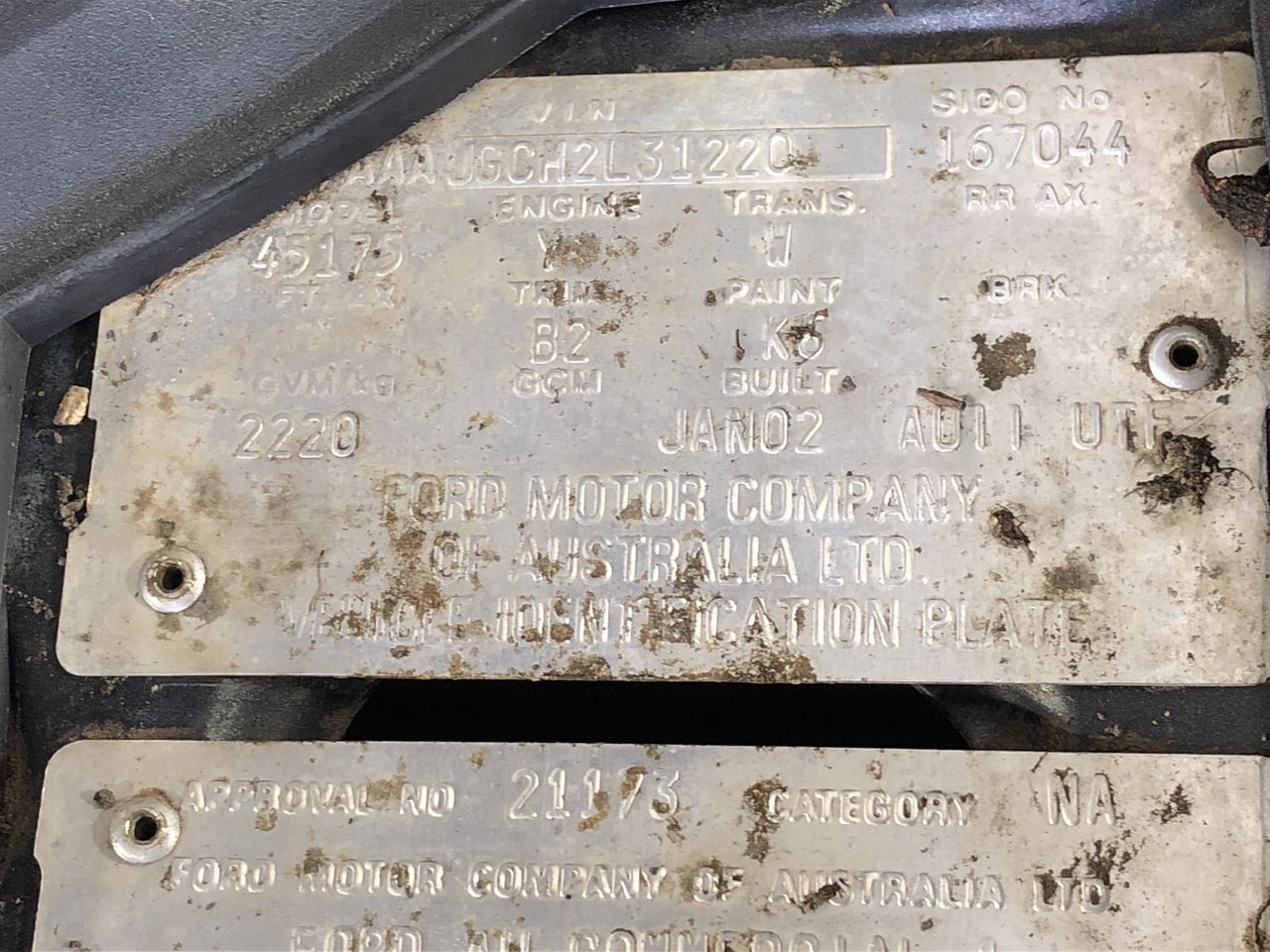 LUXOR Microfibre Weighted Blanket, Single Bed (90 x 120cm, 2.2kg), Cream.