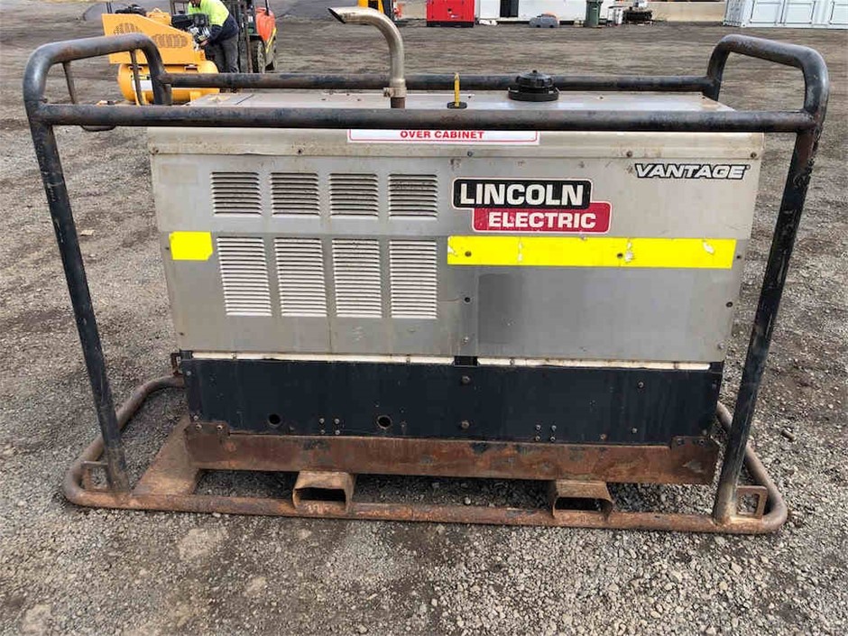 SIMPLE MODERN Tumbler with Handle and Straw Lid, Insulated Reusable Stainle