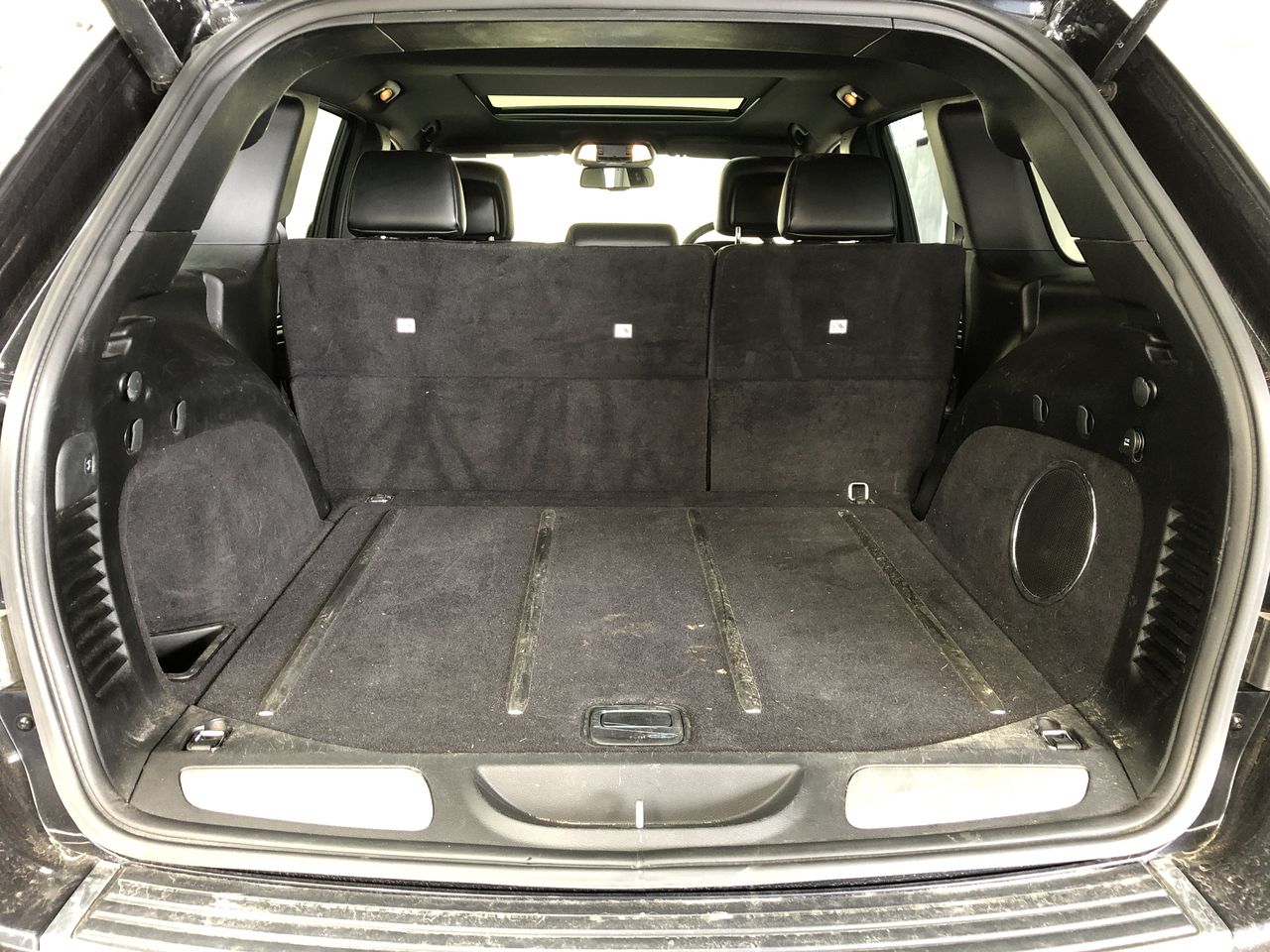 Australia: 2012 Two Dollars QEII Remembrance $2