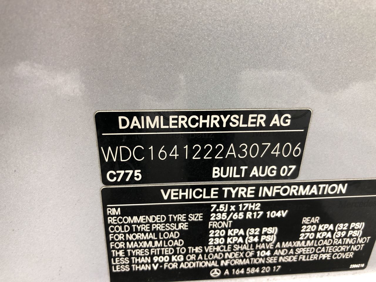 2 Carat round 2 white diamond each CVD Uncertified