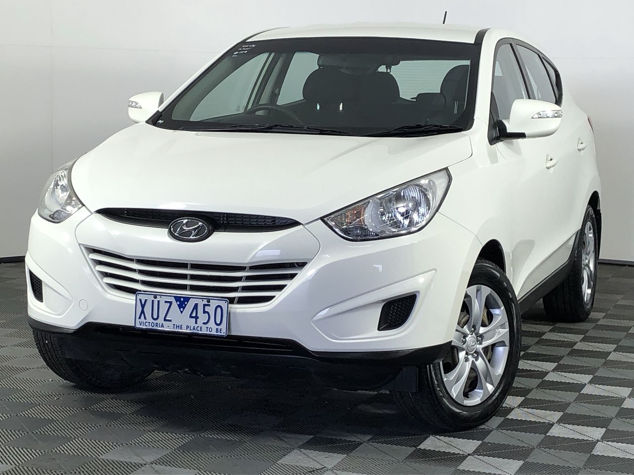 42.50 carats certified lazurite royal blue gems