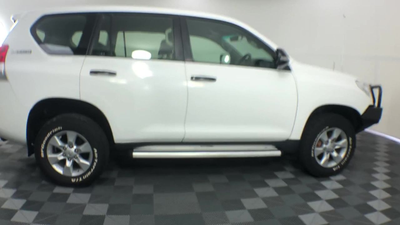 2011 Mitsubishi Delica 4WD Automatic Van