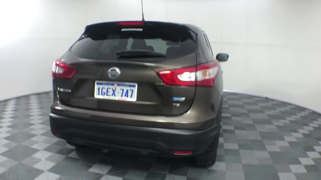 BEKO CaffeExperto Manual Espresso Machine CEP 5302 B with Milk Frother - 15