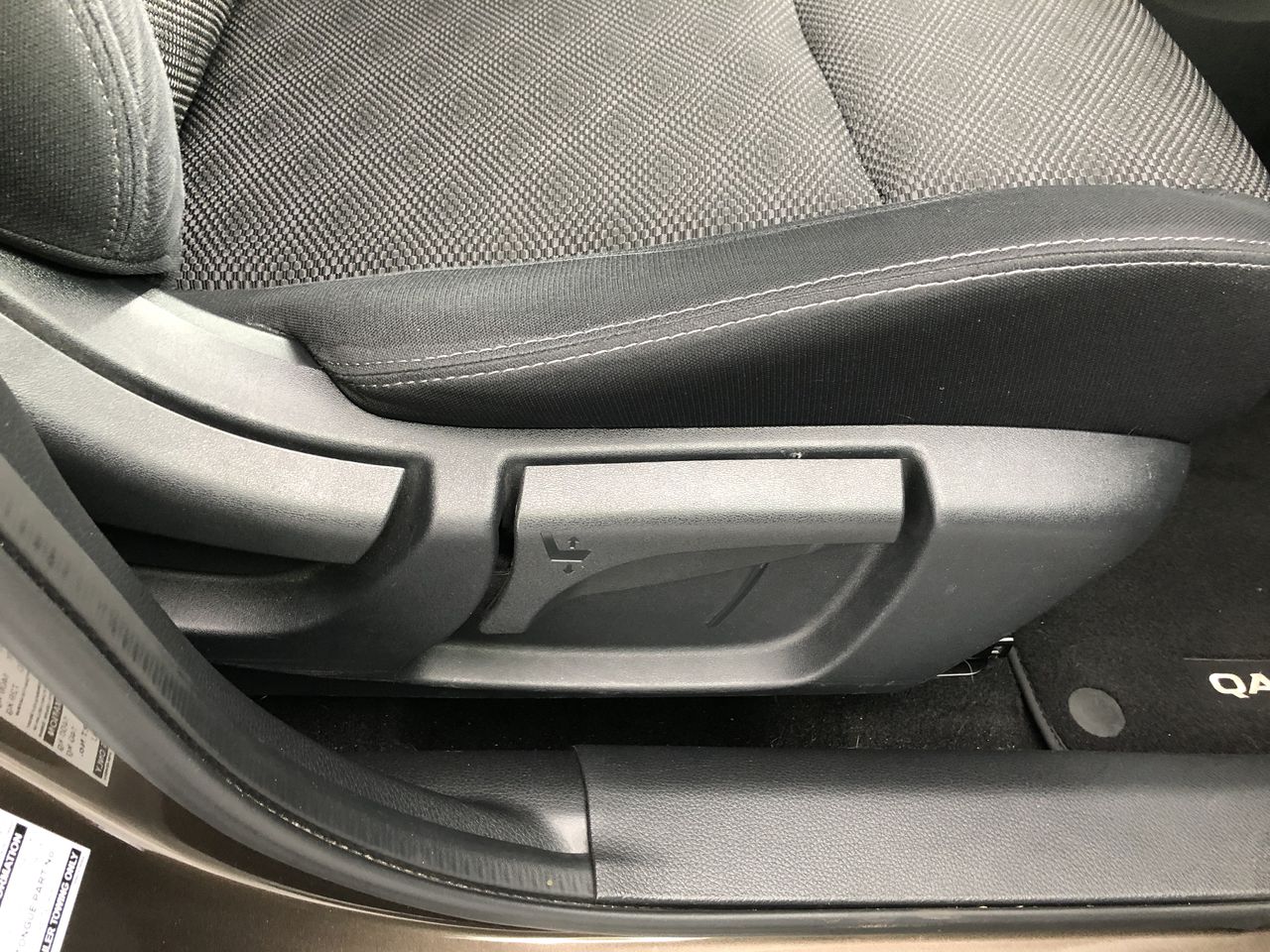 TEFAL Pro Style One Garment Steamer IT2461. NB: Has been used.