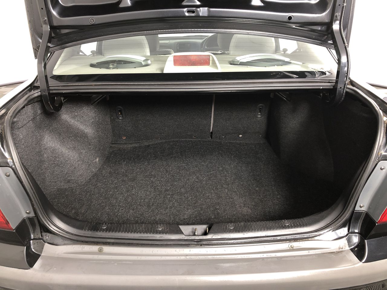 HISENSE 145L Hybrid Chest Freezer, HRCF146, White. NB: Has never been used,