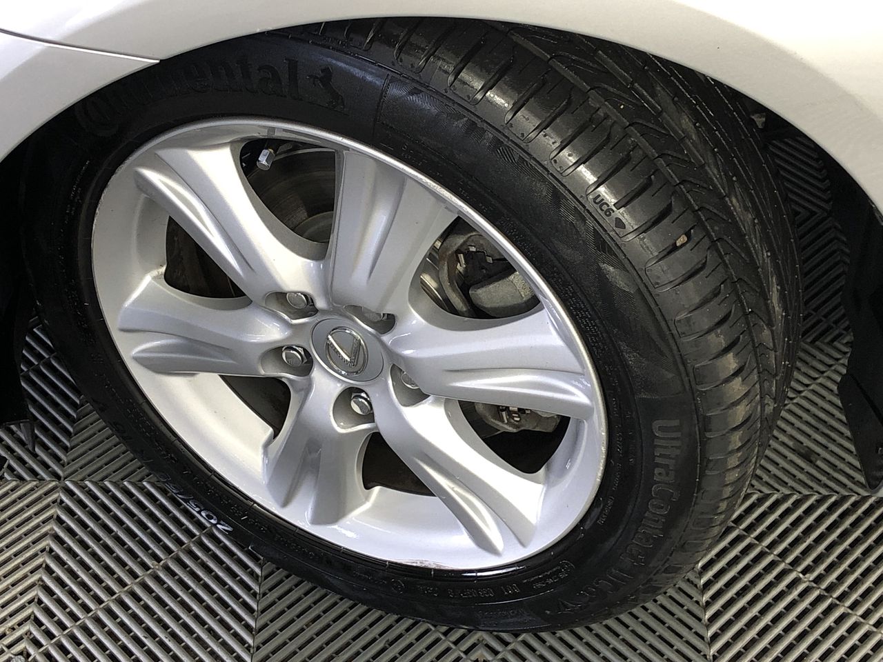 ODYSSEY LIVING Dream Comfort Memory Foam Pillow. N.B: Not in original packa