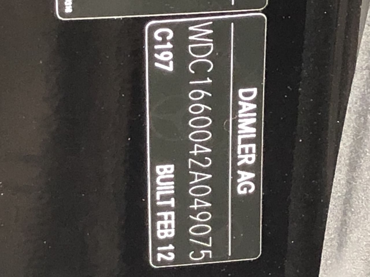 KLEENEX 4440 Compact Hand Towel, 90 Towels Per Pack, 24 Packs Per Case, Whi