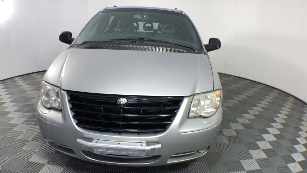 REUZEL 3-In-1 Tea Tree Shampoo, Cleanses Hair and Body, Soothes and Moistur