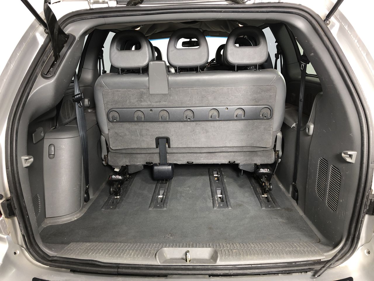 2 x L'OREAL Paris Dream Lengths Super Detangling Conditioner, 300ml. N.B: D