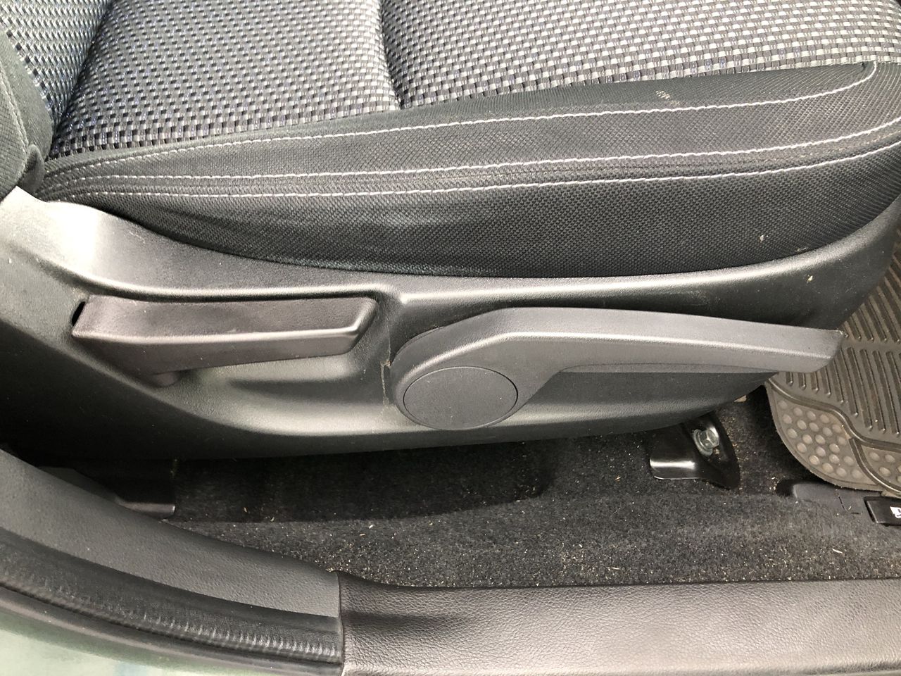 SENNHEISER HD 450SE Over Ear Noise Cancelling Wireless Headphones, Black. (