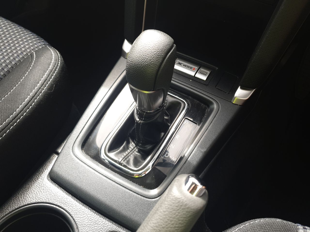 4 x SENNHEISER Wireless Earbuds. 1 x SENNHEISER Momentum 3 White. 1 x SENNH