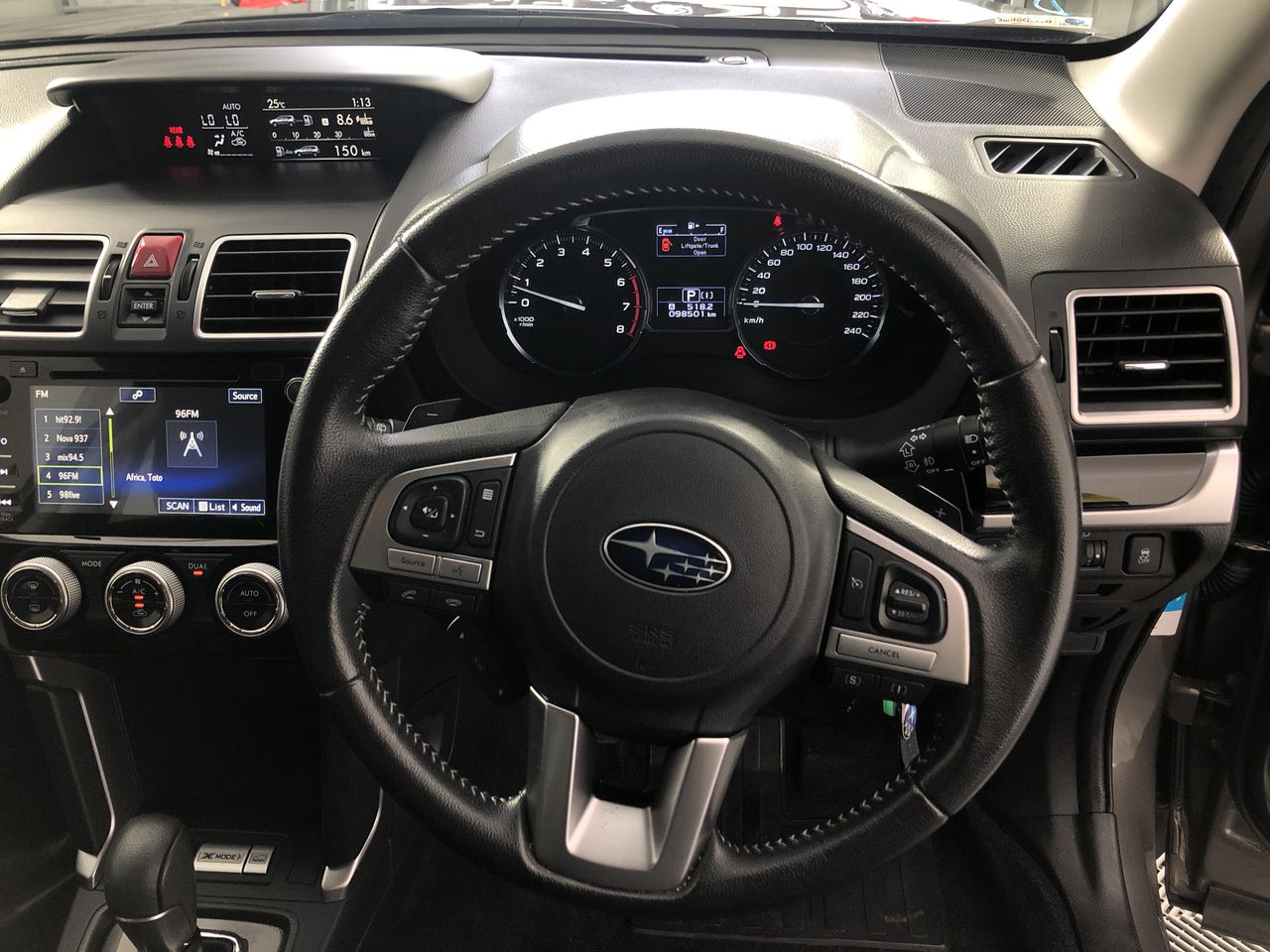 <p>Carraige Heaterplate Pallet Of</p>