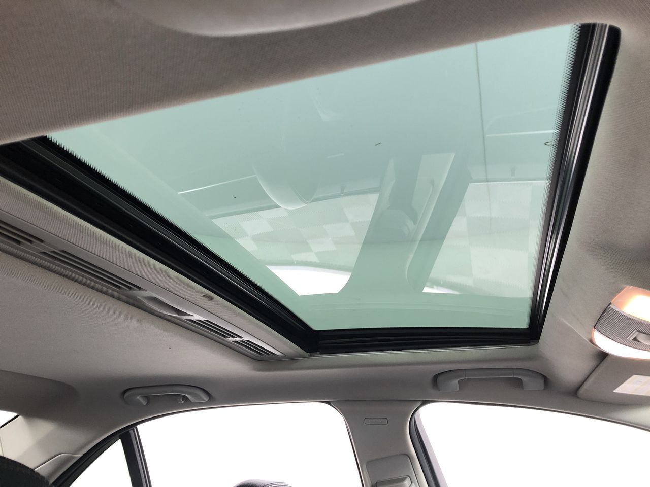 Wolf Blass Red Label Sauvignon Blanc (6x 750mL). Current Vintage Release.