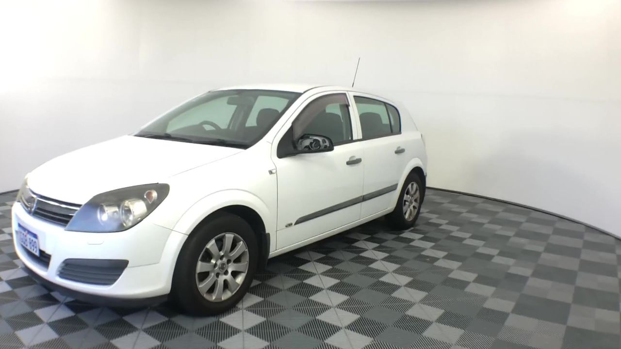 2014 Set of 8 x 5 g Certified "Aust Animal Series" Finished 999 24 k Gold