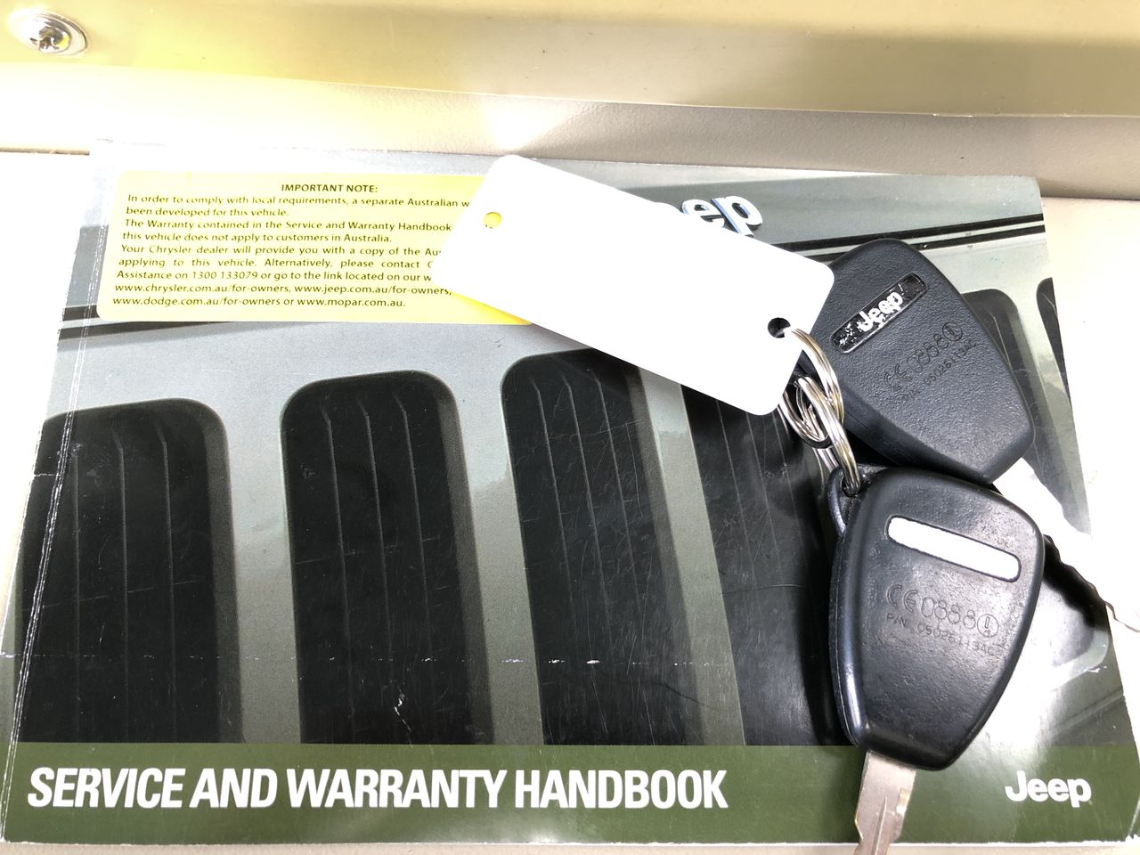 1/100 Scottdale gold bar unc