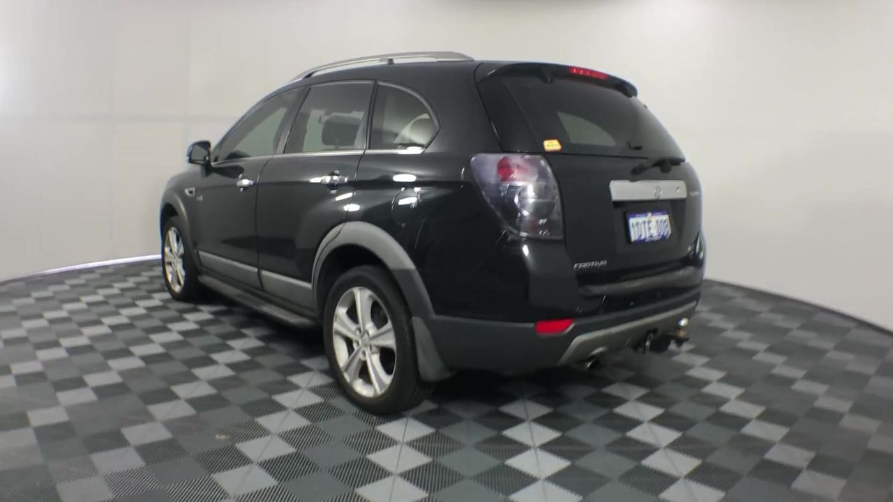 Large Pearl and Turquoise Gemstone Bracelet