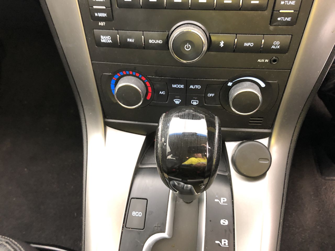 8mm Amethyst & Antique Gold Buddha Charm Beaded Bracelet