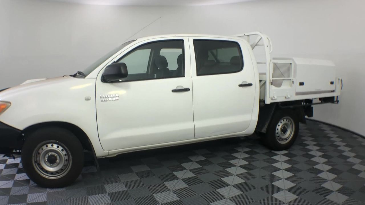 18K White Gold-Filled Cuban Iced Out Ring with Simulated Diamonds - Size 8