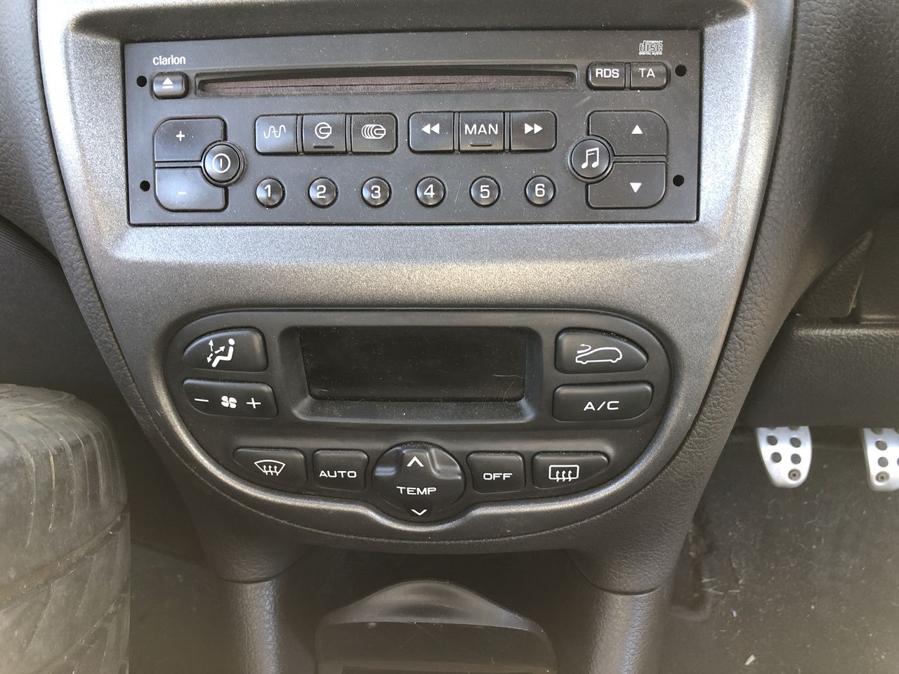 STANLEY Fatmax V20 18V 4.0Ah Lithium Battery. NB: Not in Original Box.