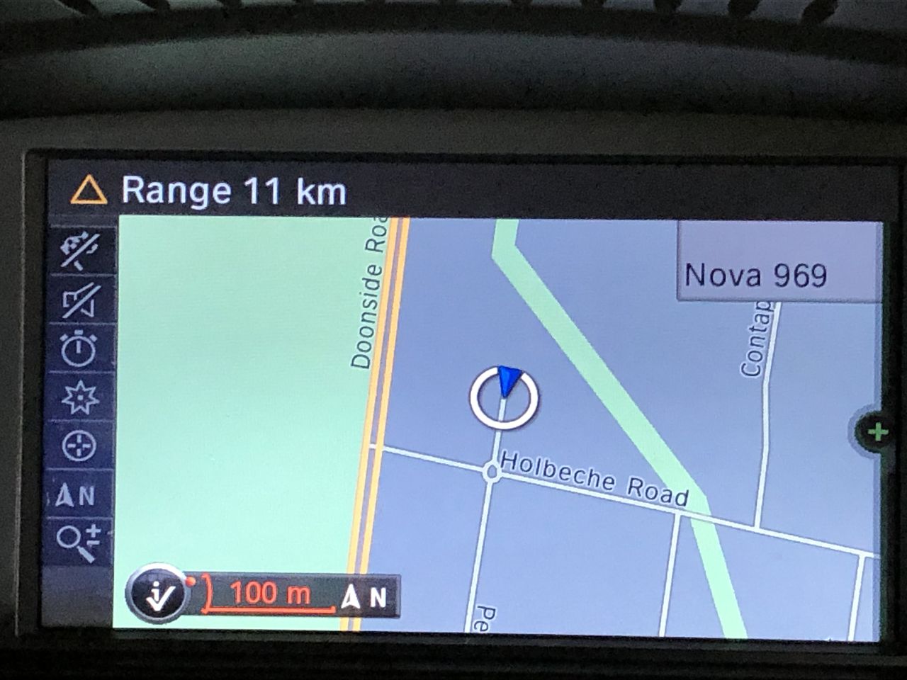 SENSH 600g Axe with Fibreglass Rubber Grip Handle. <b>You must be 18 years