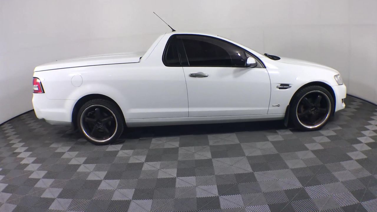 PHILIPS 3000 Series Handheld Garment Steamer, 20g/min Steam Output, 1000W,