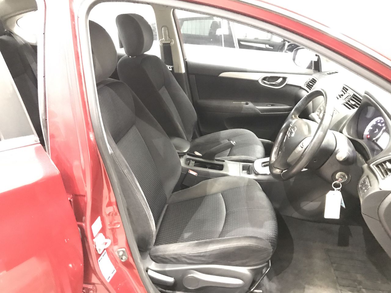 MASTERPRO Insulated Baking Tray, Carbon Steel/Black.