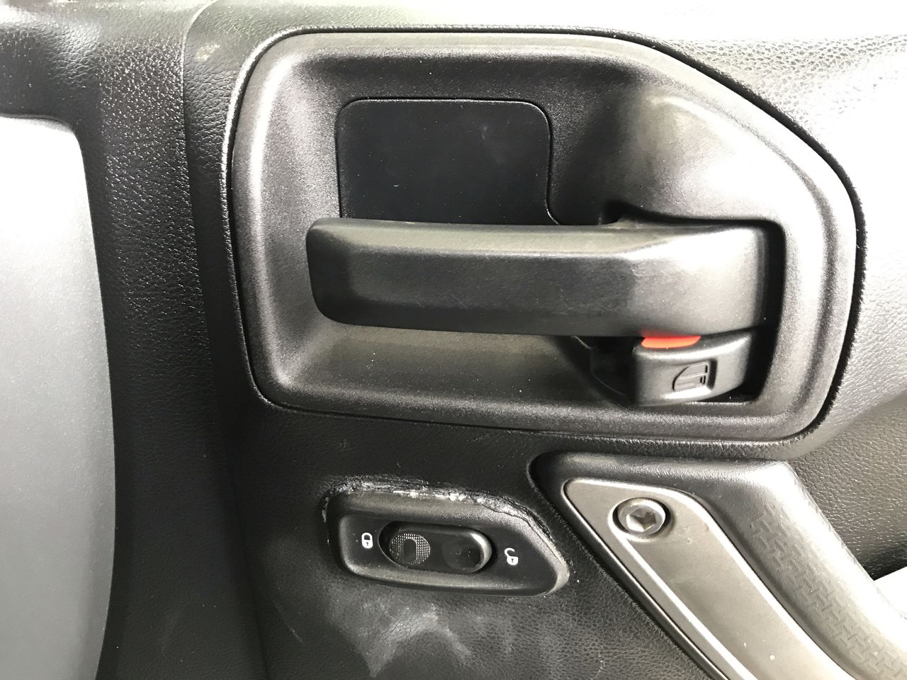 Wolf Blass Red Label Shiraz Grenache (6x 750mL), SEA.