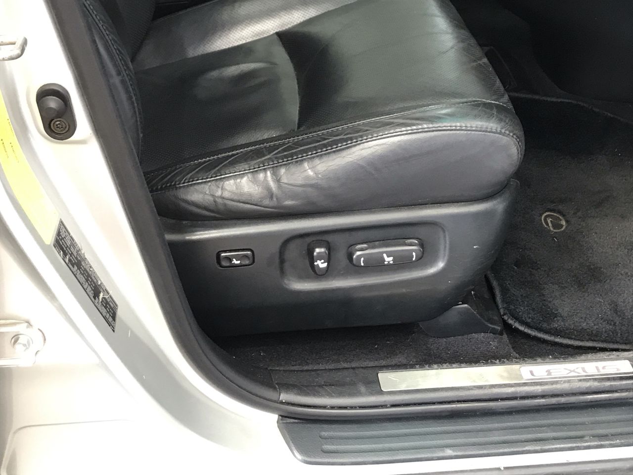 Pierre Delize Blanc De Blancs Brut NV (6x 750mL), France.