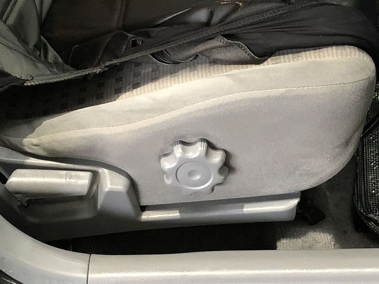 Circle of Friends Pink Moscato Slimline Cans NV (24x 250mL) Limestone Coast