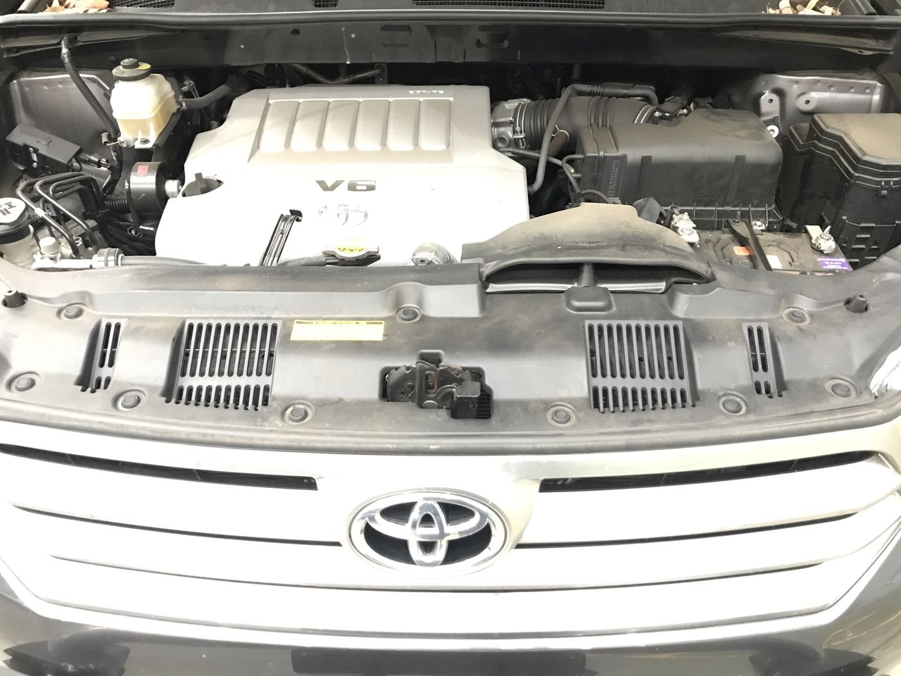 Helen & Joey Estate Cleanskin Cabernet Merlot 2019 (6x 750mL) VIC