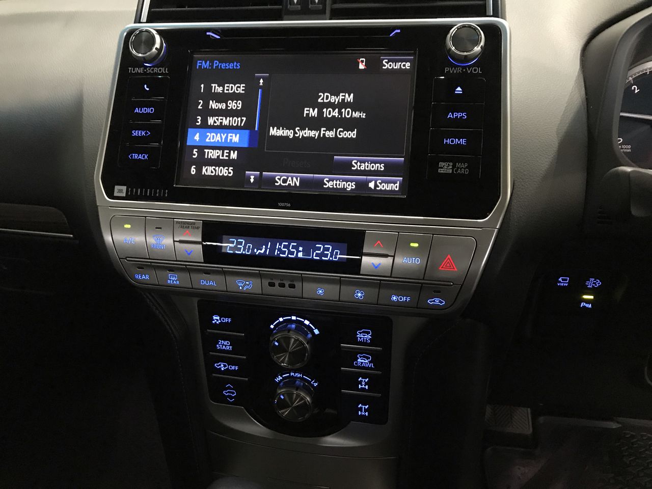 By The Vineyard Mixed Pack Pinot Grigio & Chardonnay (12x 750mL). SEA.