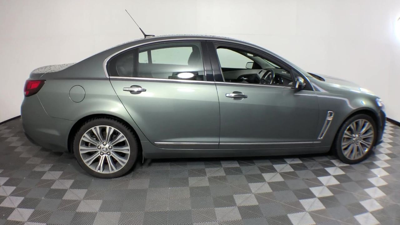 Wolf Blass Red Label Sauvignon Blanc (6x 750mL). Current Vintage Release.