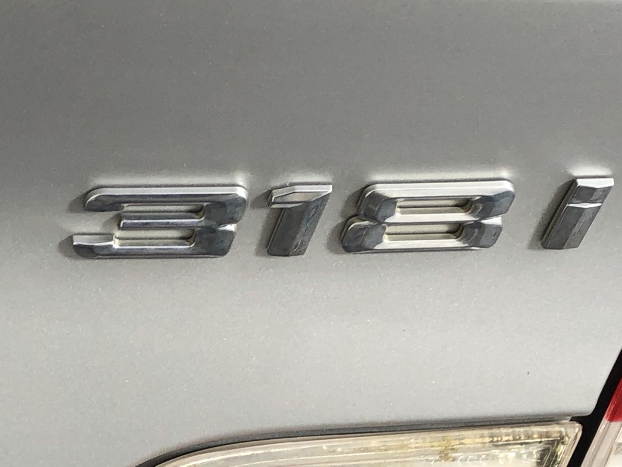 0.20 TCW yellow round various diamonds