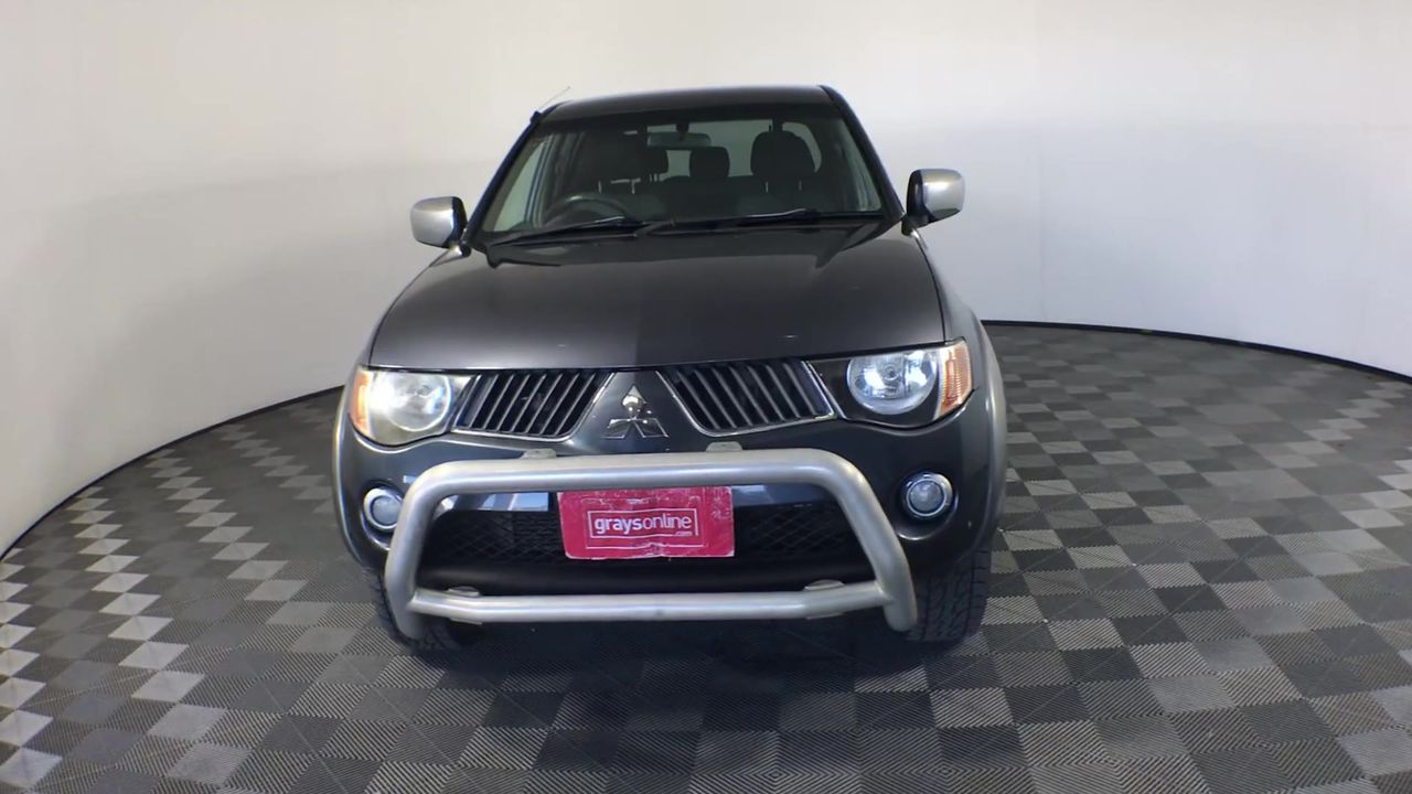 0.20 pink various diamonds