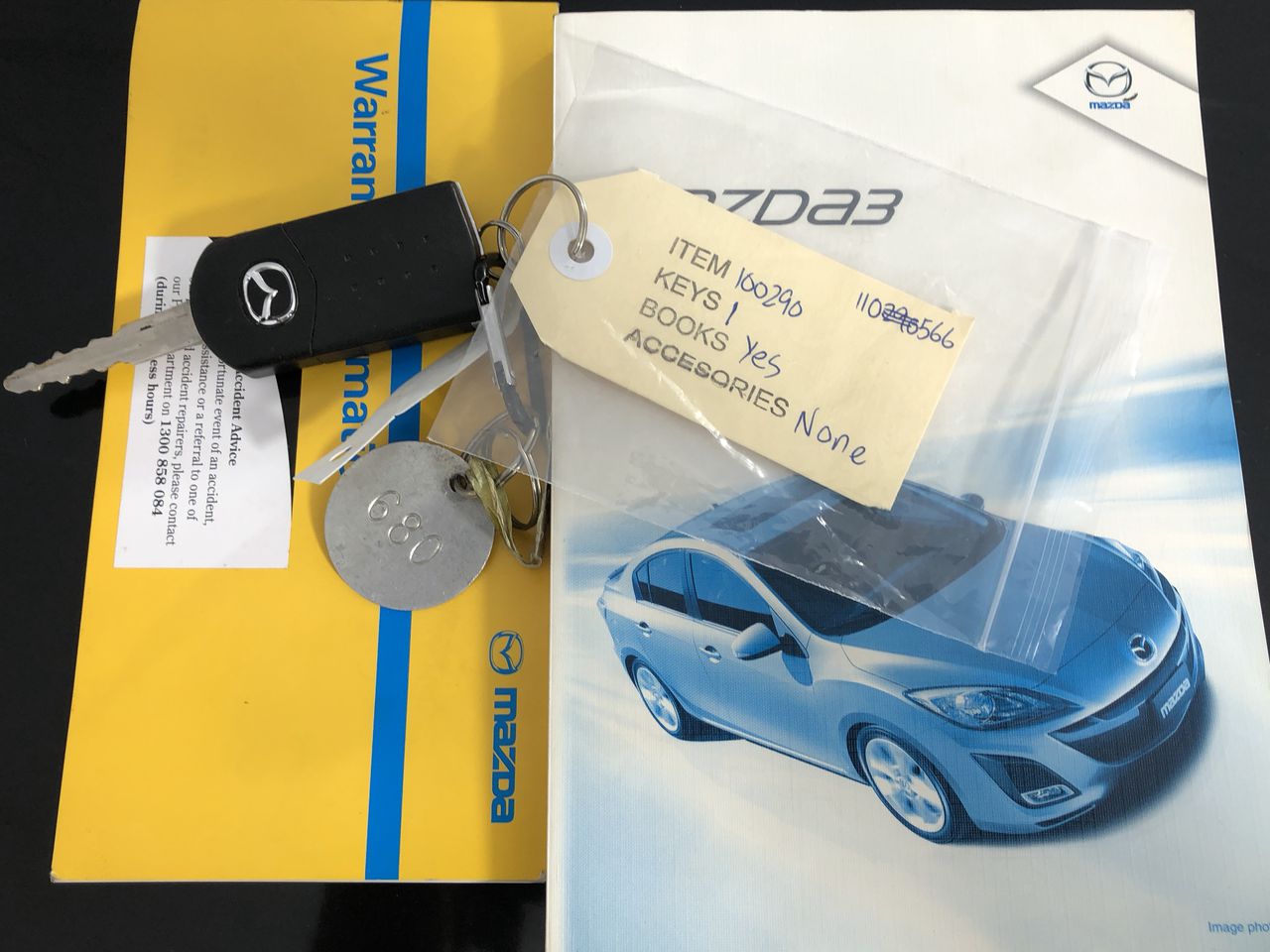 NEW!! LIMITED 2024 BLUEY DOLLARBUCK & BINGO $1 DOLLAR UNC Coin 2 CARD SET