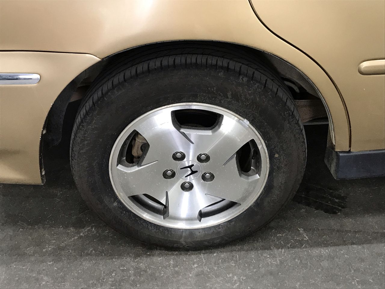 BIJ'OR-18ct Heavy YellowGold Plated 66mm Wide Etched 5mm Wide Bangle,RRP$89