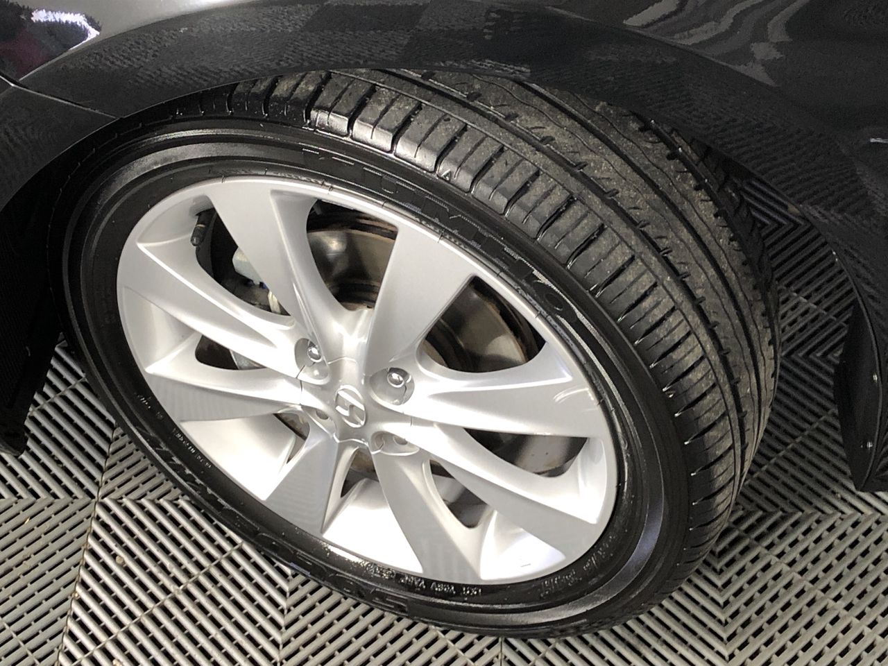 BIJ'OR-18ct Heavy Yellow Gold Plated Simulated Diamond Stud Earring,RRP $35