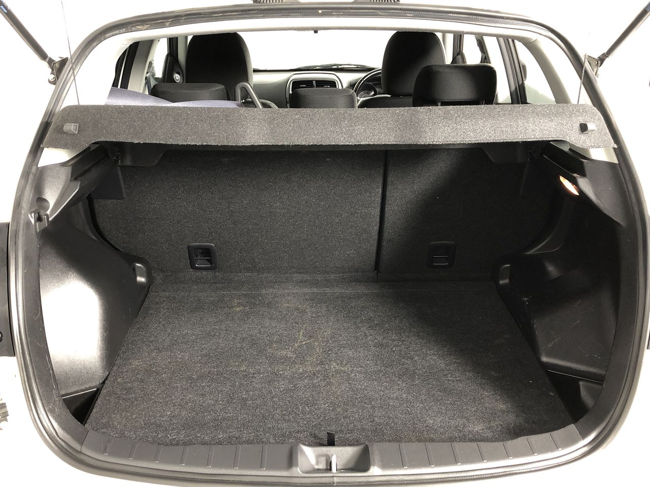 4 Pcs Square Quartz Crystal Gemstone