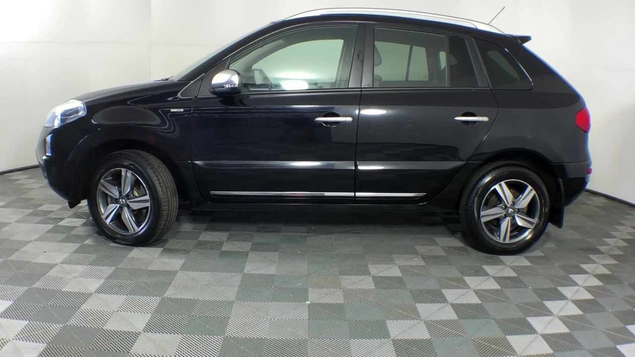 LOGITECH Combo Touch iPad Air 11-inch (M2 & M3), iPad Air (5th gen - 2022)