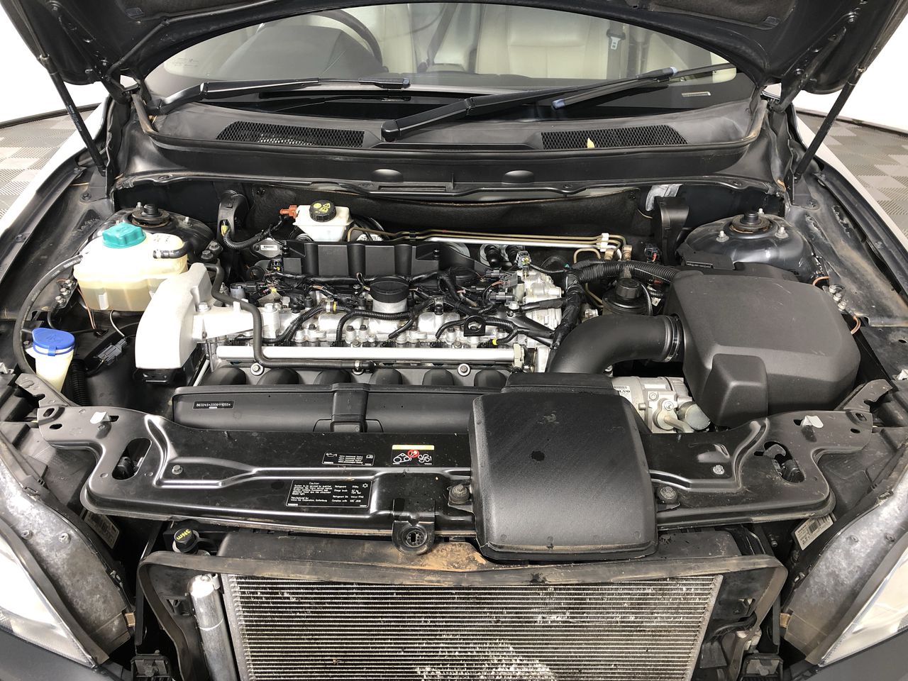 LOGITECH G923 Truforce Racing Wheel for PS4, PS5 and PC. <b>Important Notic