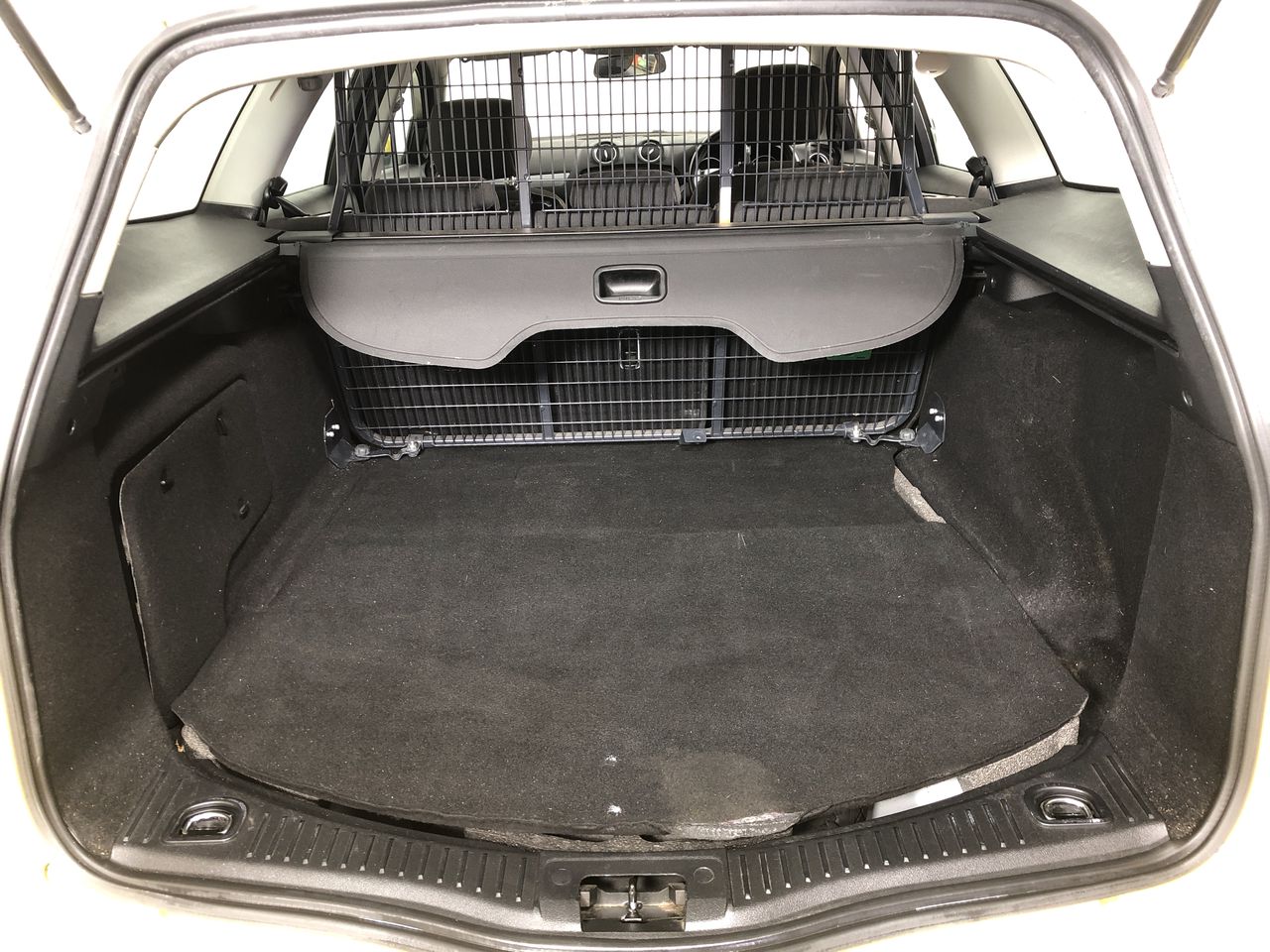 Wolf Blass Red Label Sauvignon Blanc (6x 750mL). Current Vintage Release.