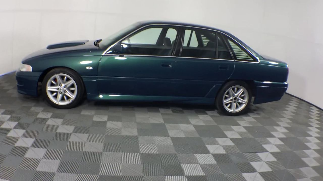 Schild Estate Pramie Shiraz 2021 (2x 750mL), SA.