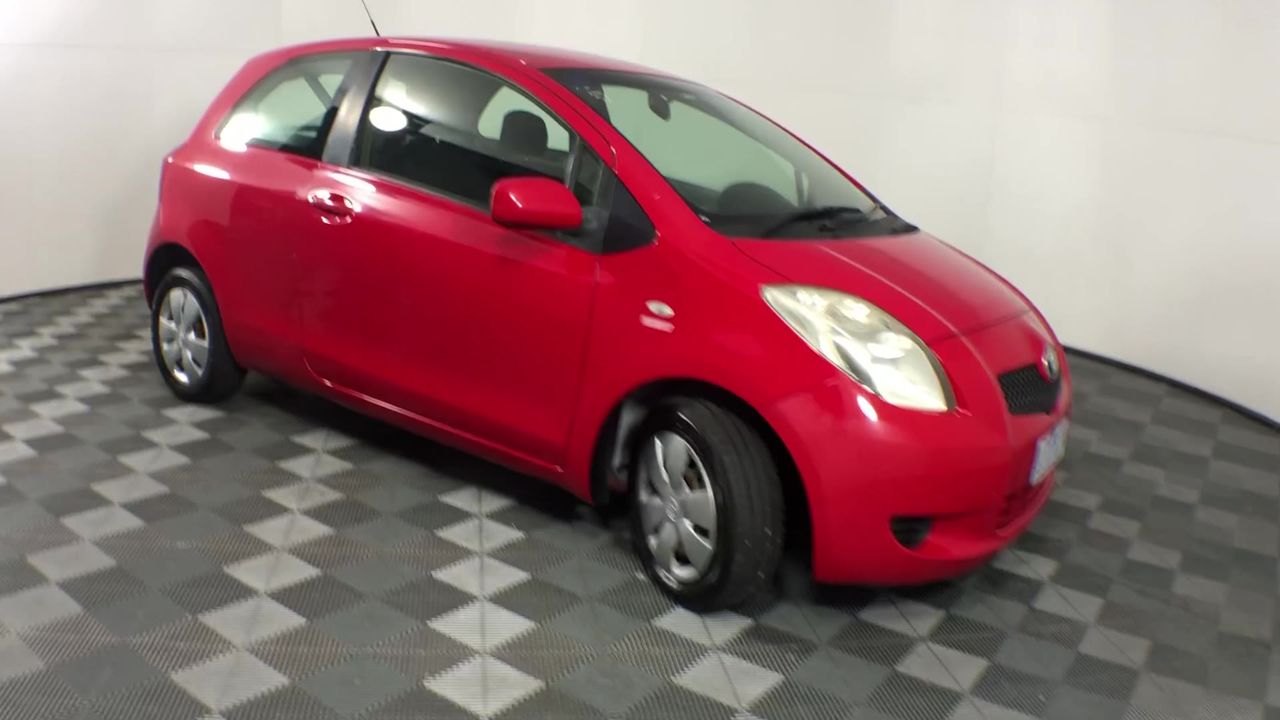 18K/Italy 8.0ct Blue Emerald Cut Yellow Gold Filled Ring(stamped)-8US