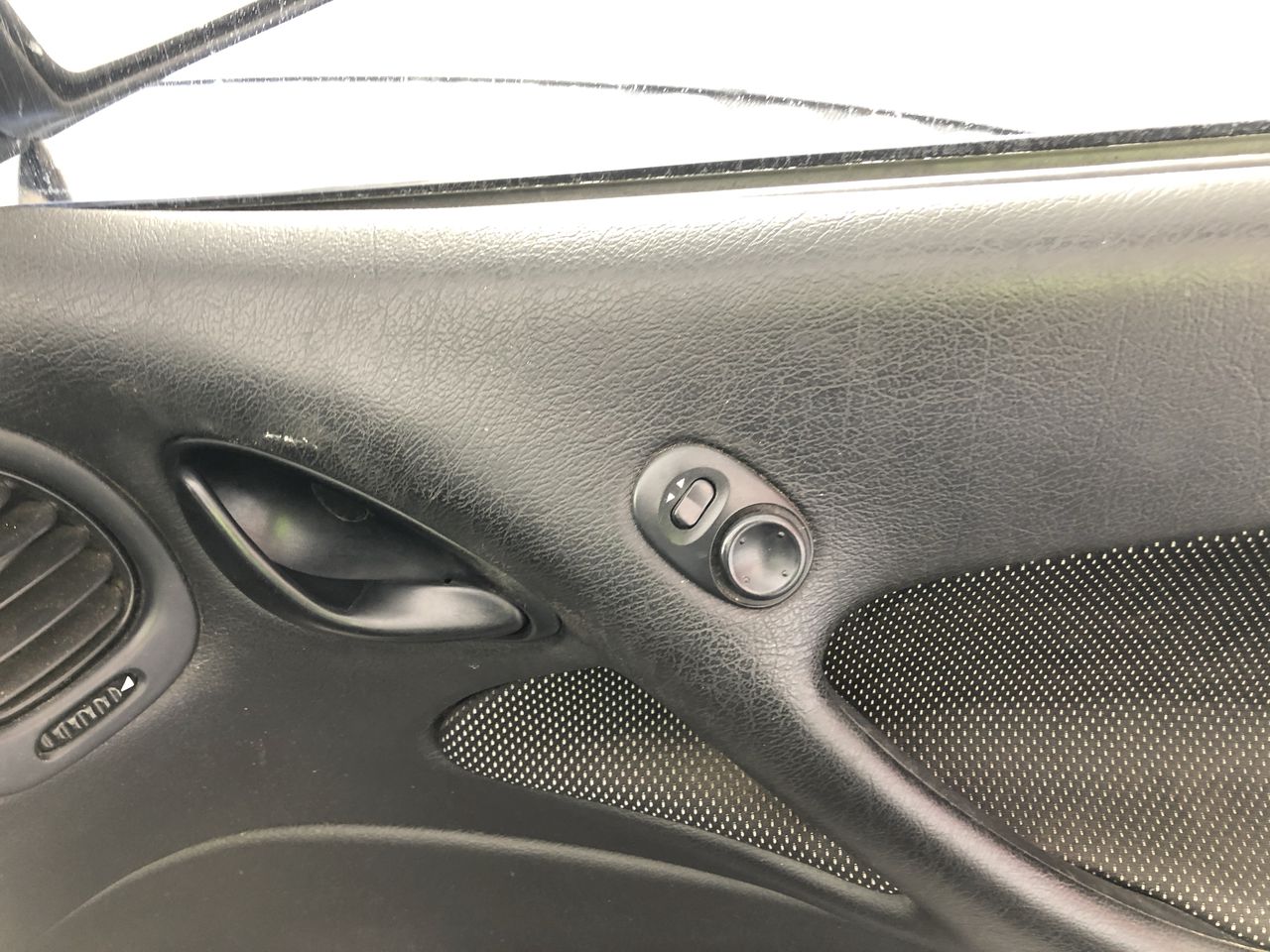 CORSAIR iCUE 5000D RGB Airflow Mid-Tower Case - 3X AF120 RGB Elite Fans - i