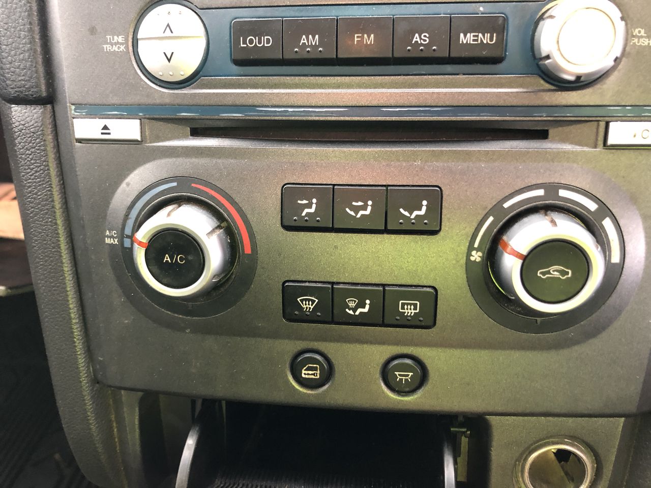 Bottle Filling and Capping Line with Palletised Spare Parts