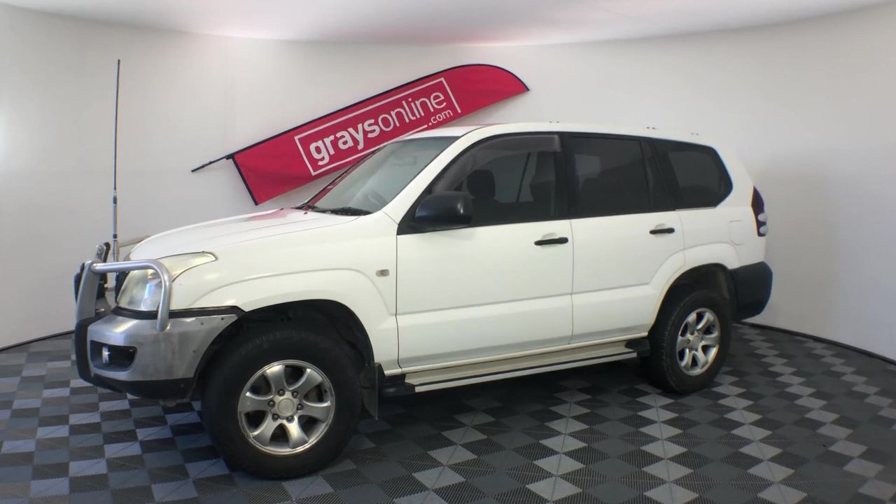 Spinner Pendant Featuring 80+ Crystals - FITS PANDORA BRACELET