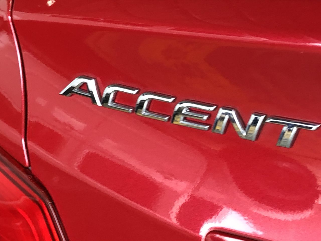 Dual Ram Hydraulic Grapple Attachment (Unused),