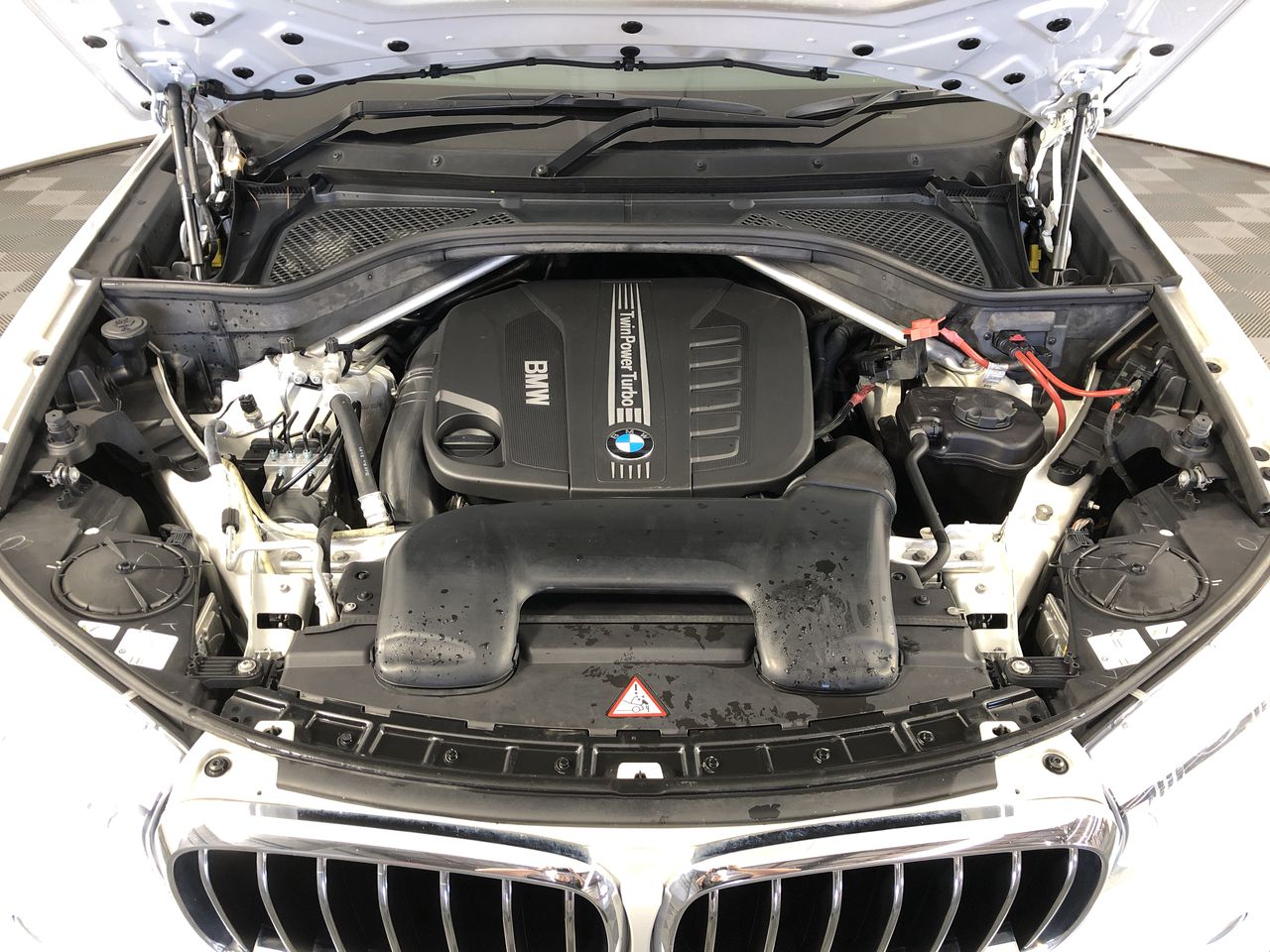 2 Monkeys Semillon Sauvignon Blanc 2025 (12x 750mL) SEA